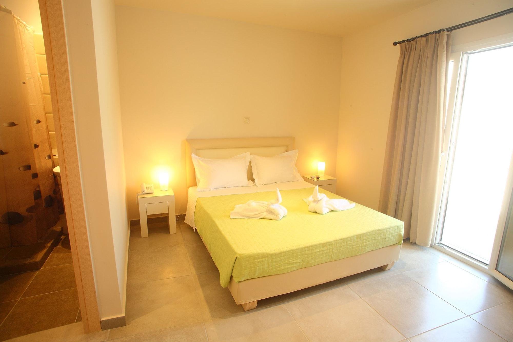 Hotel Kontes Comfort Páros Dış mekan fotoğraf