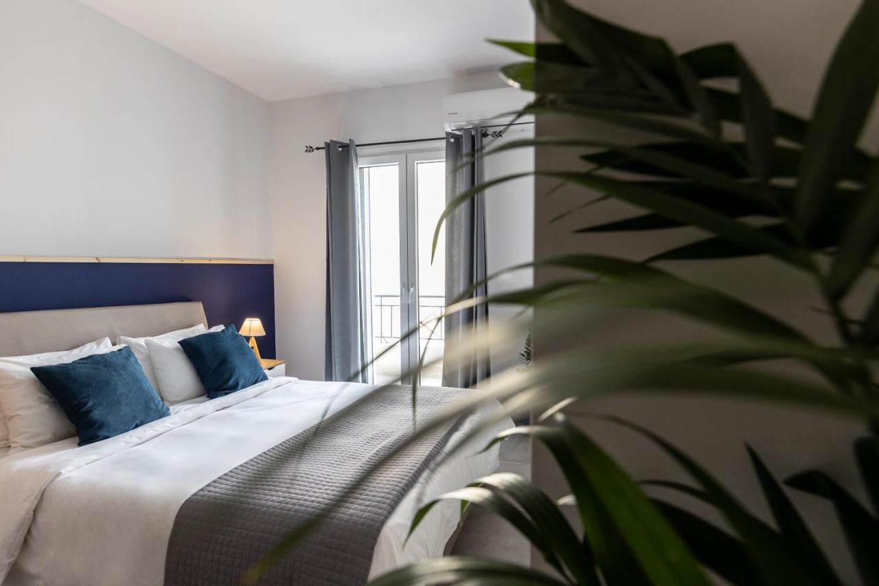 Hotel Kontes Comfort Páros Dış mekan fotoğraf