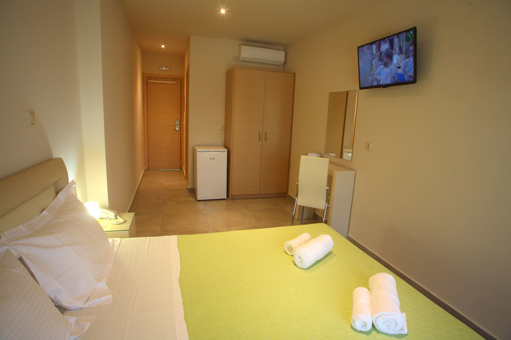 Hotel Kontes Comfort Páros Dış mekan fotoğraf